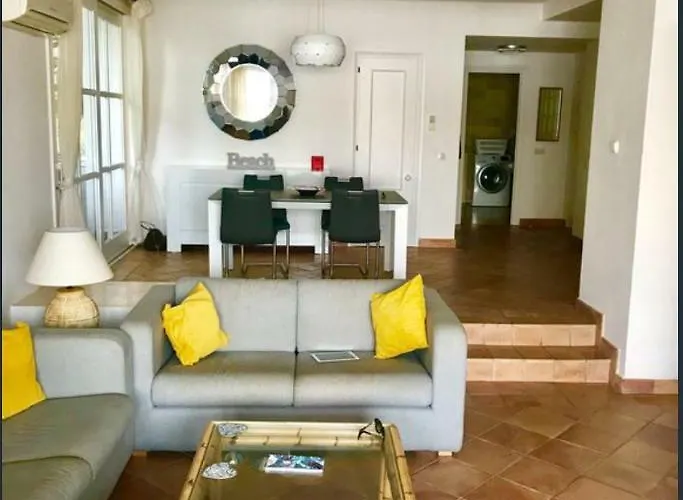 Jardines De Golondrinas Appartamento Marbella